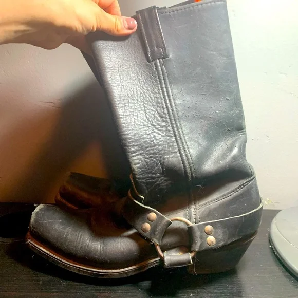 Unknown brand vintage buckle boots Men main image 3